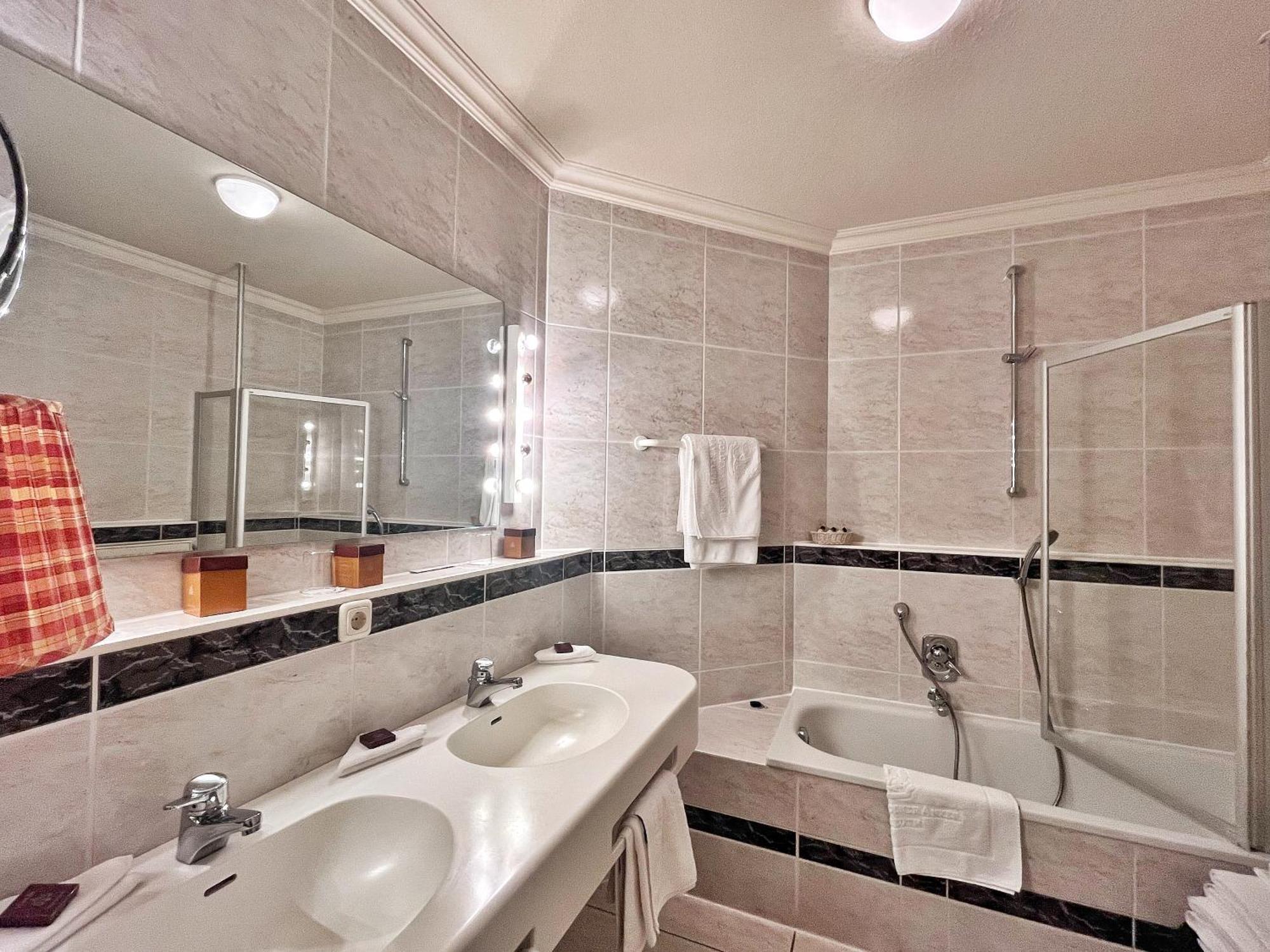 Hotel Goldener Anker Bayreuth Ngoại thất bức ảnh