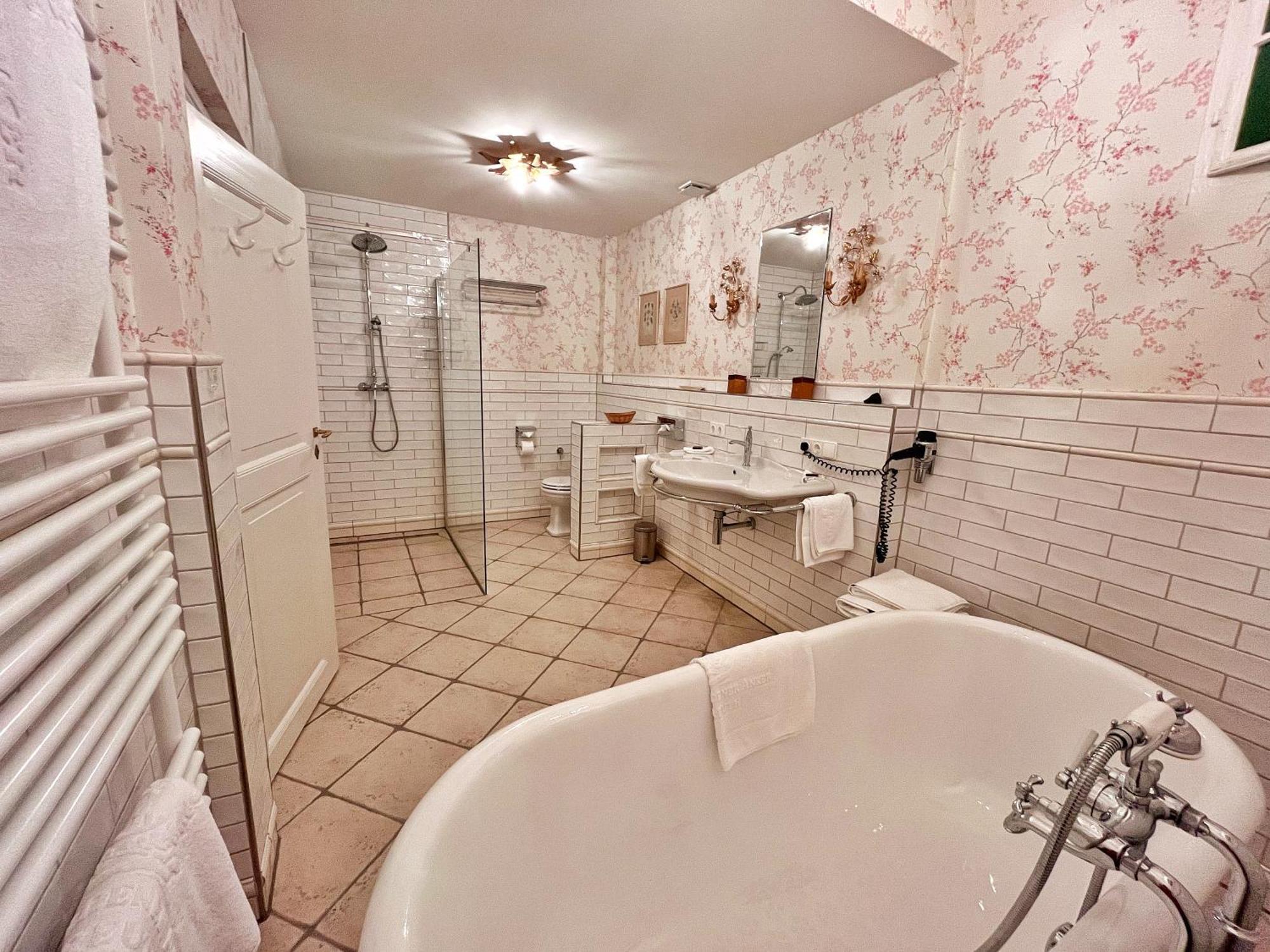 Hotel Goldener Anker Bayreuth Ngoại thất bức ảnh